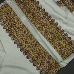 PREMIUM OFF-WHITE AUTHENTIC OMANI MASSAR SCARF OM72