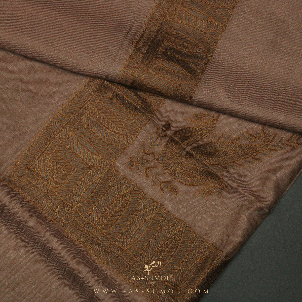PREMIUM BROWN ELEGANT QATARI SHEMAGH SCARF QR5