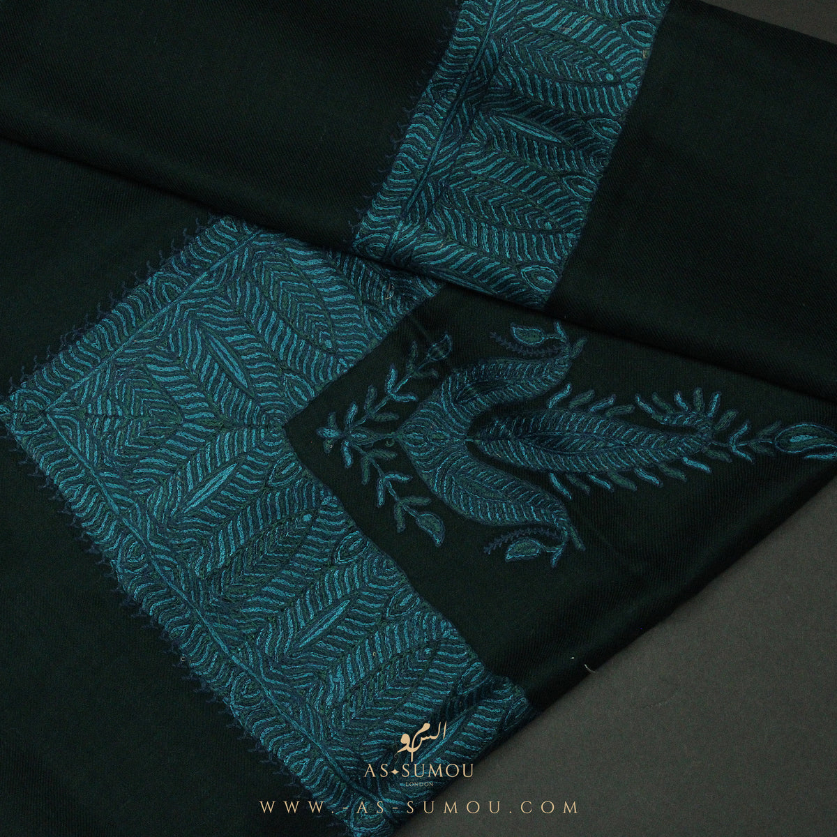 PREMIUM GREEN ELEGANT QATARI SHEMAGH SCARF QR9