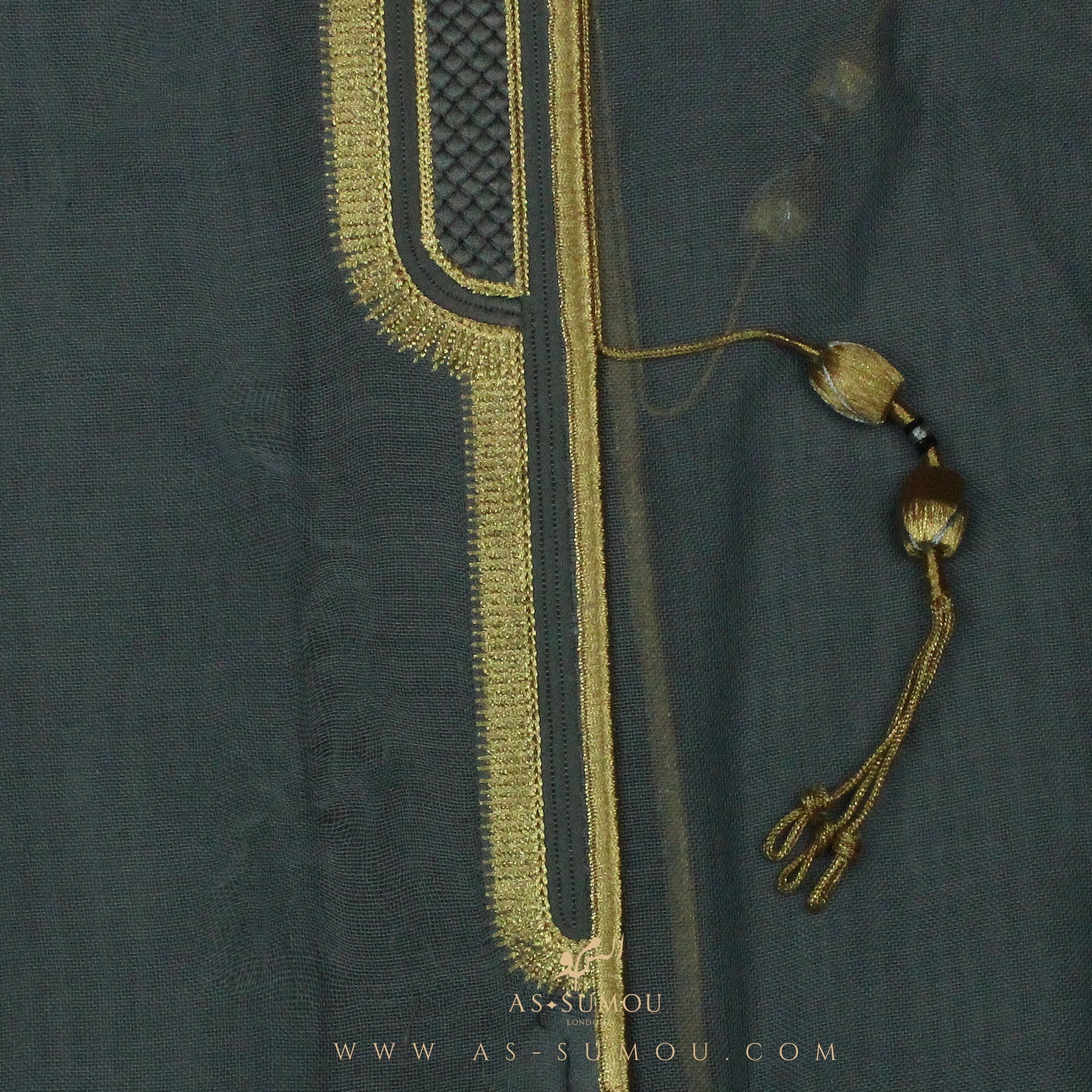 PREMIUM RARE GREY ELEGANT KHALEEJI BISHT BS17