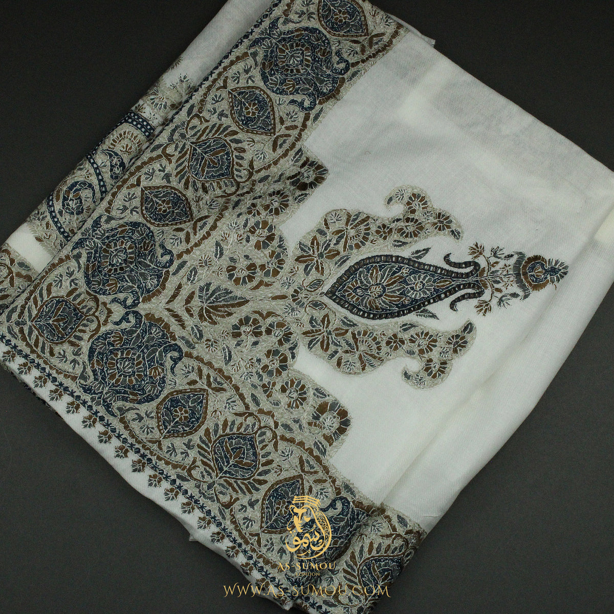 PREMIUM WHITE AUTHENTIC OMANI MASSAR SCARF OM154