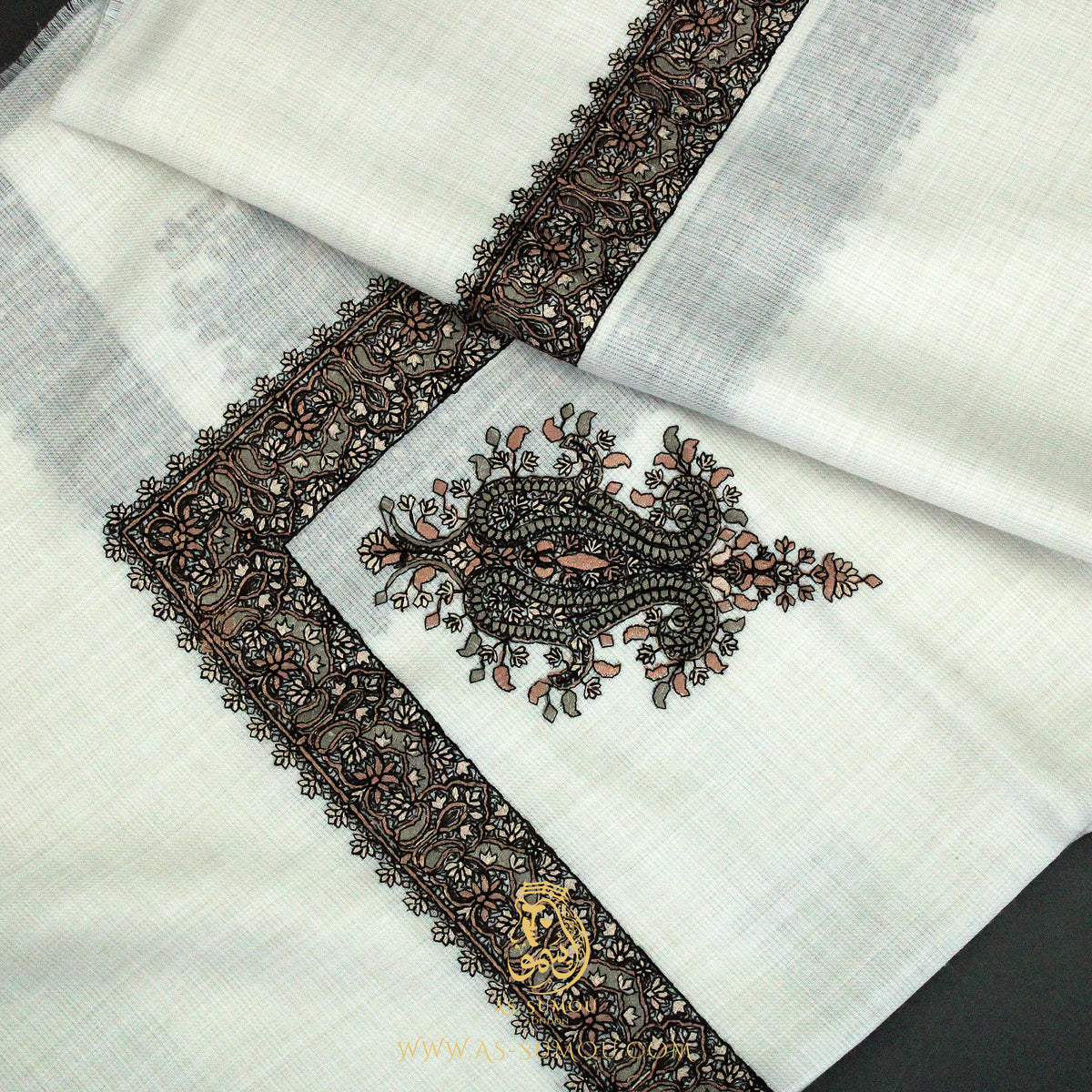 PREMIUM WHITE AUTHENTIC YEMENI SHEMAGH SCARF WH221
