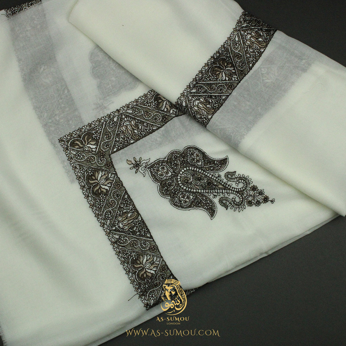 PREMIUM WHITE AUTHENTIC YEMENI SHEMAGH SCARF WH195