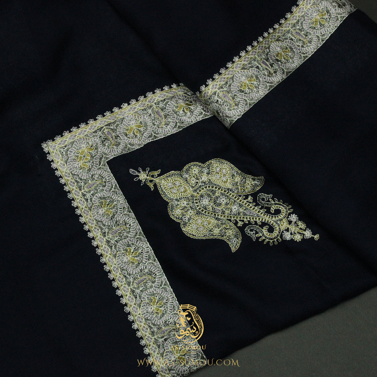 PREMIUM NAVY AUTHENTIC YEMENI SHEMAGH SCARF SE269
