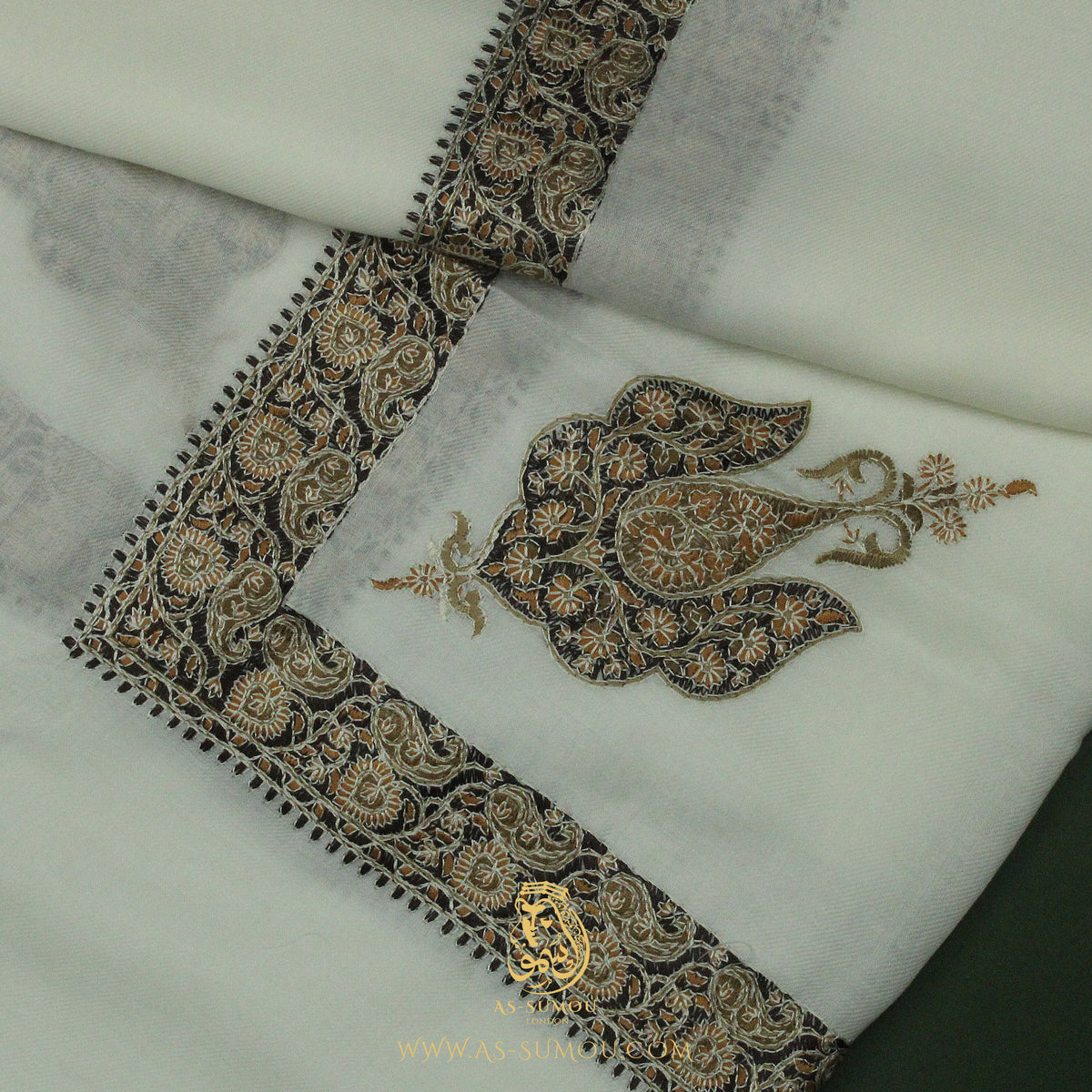 PREMIUM WHITE AUTHENTIC YEMENI SHEMAGH SCARF WH176