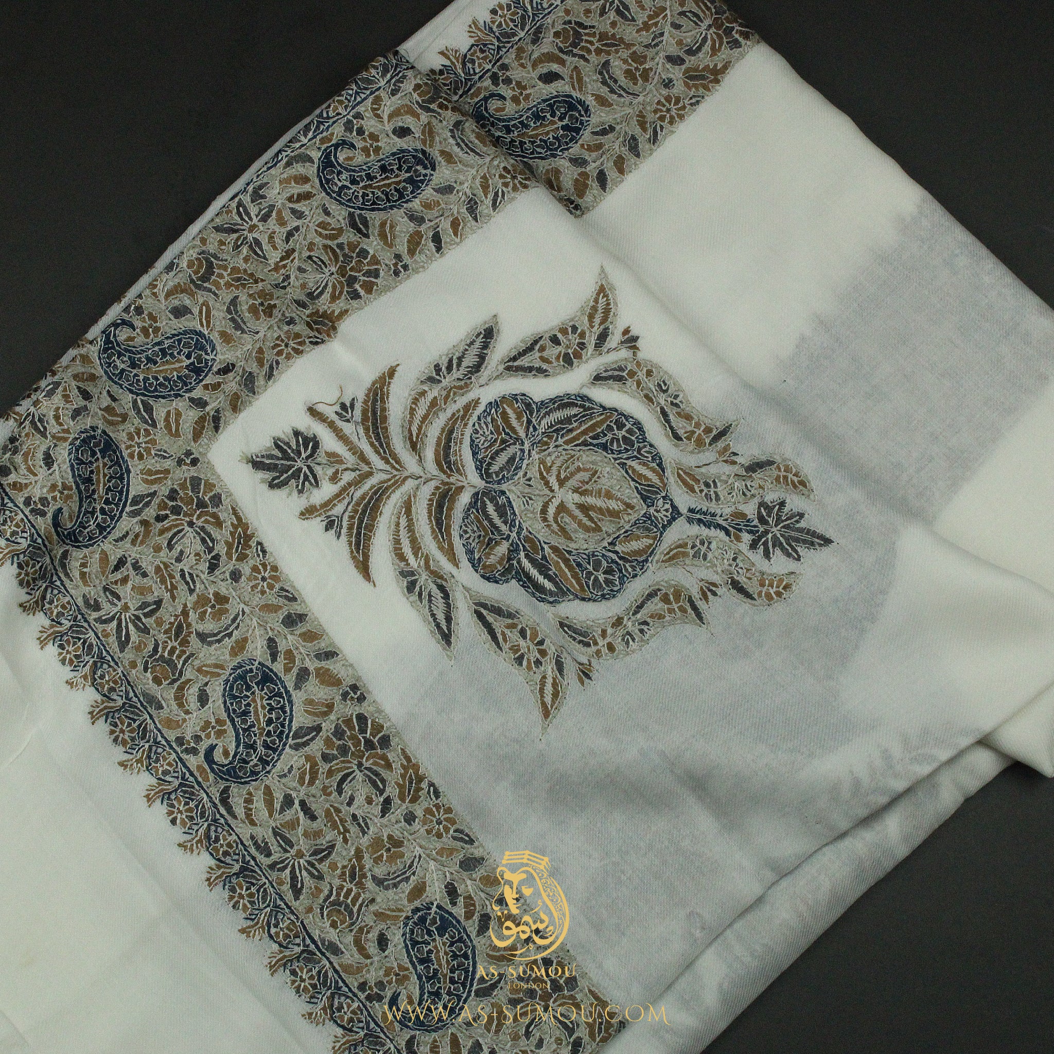 PREMIUM WHITE AUTHENTIC OMANI MASSAR SCARF OM89