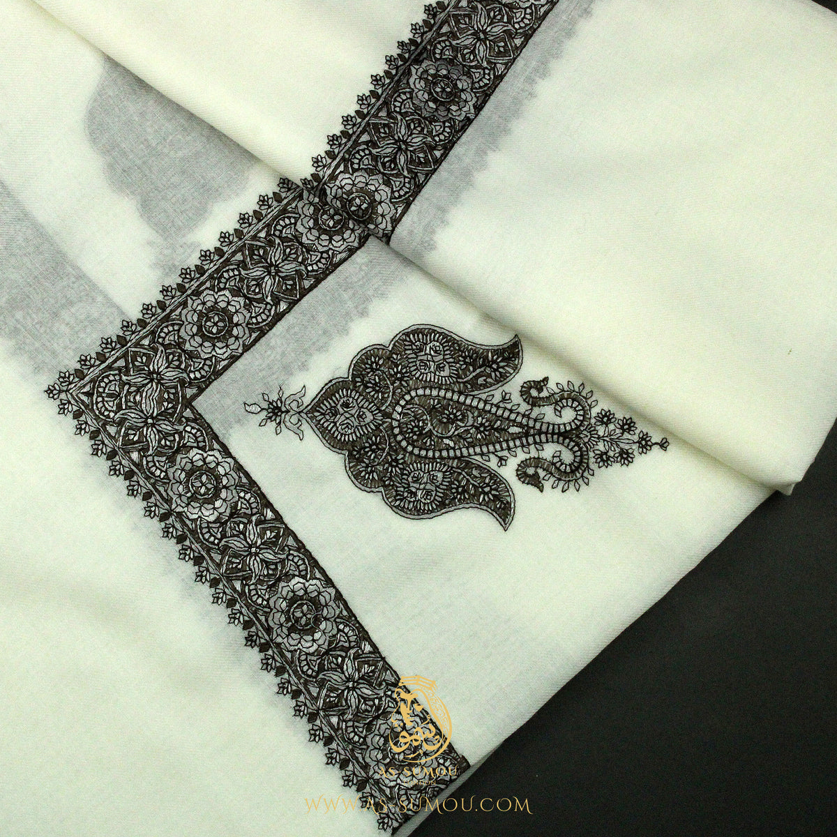 PREMIUM WHITE AUTHENTIC YEMENI SHEMAGH SCARF WH154