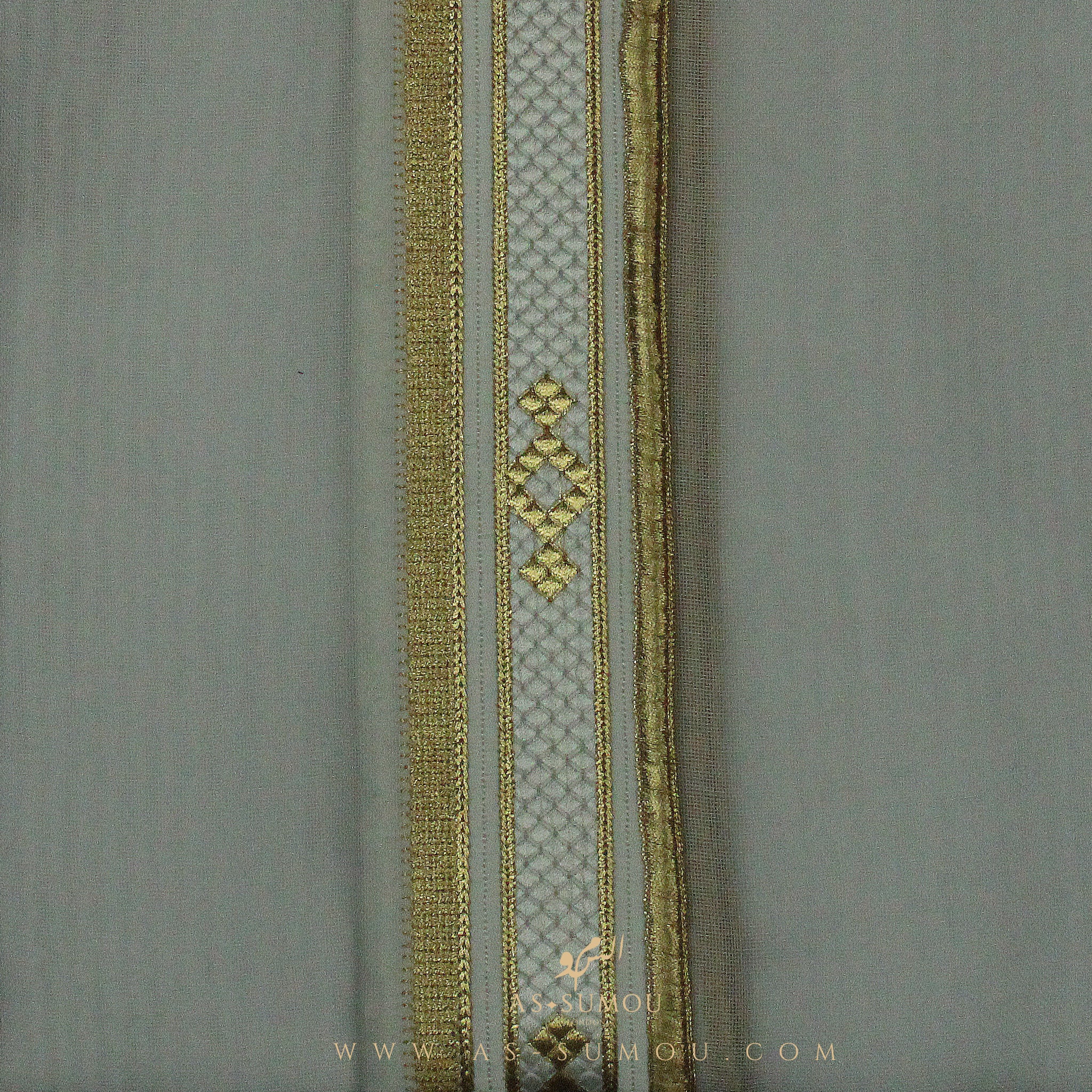PREMIUM RARE WHITE UNIQUE KHALEEJI BISHT BS14