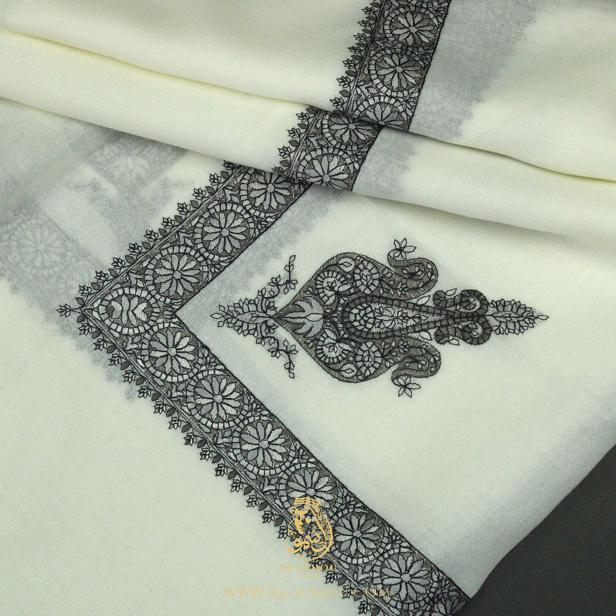 PREMIUM WHITE AUTHENTIC YEMENI SHEMAGH SCARF WH150