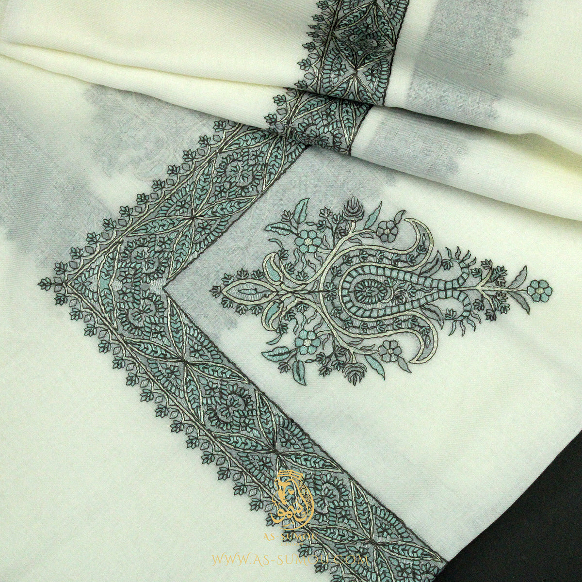 PREMIUM WHITE AUTHENTIC YEMENI SHEMAGH SCARF WH151