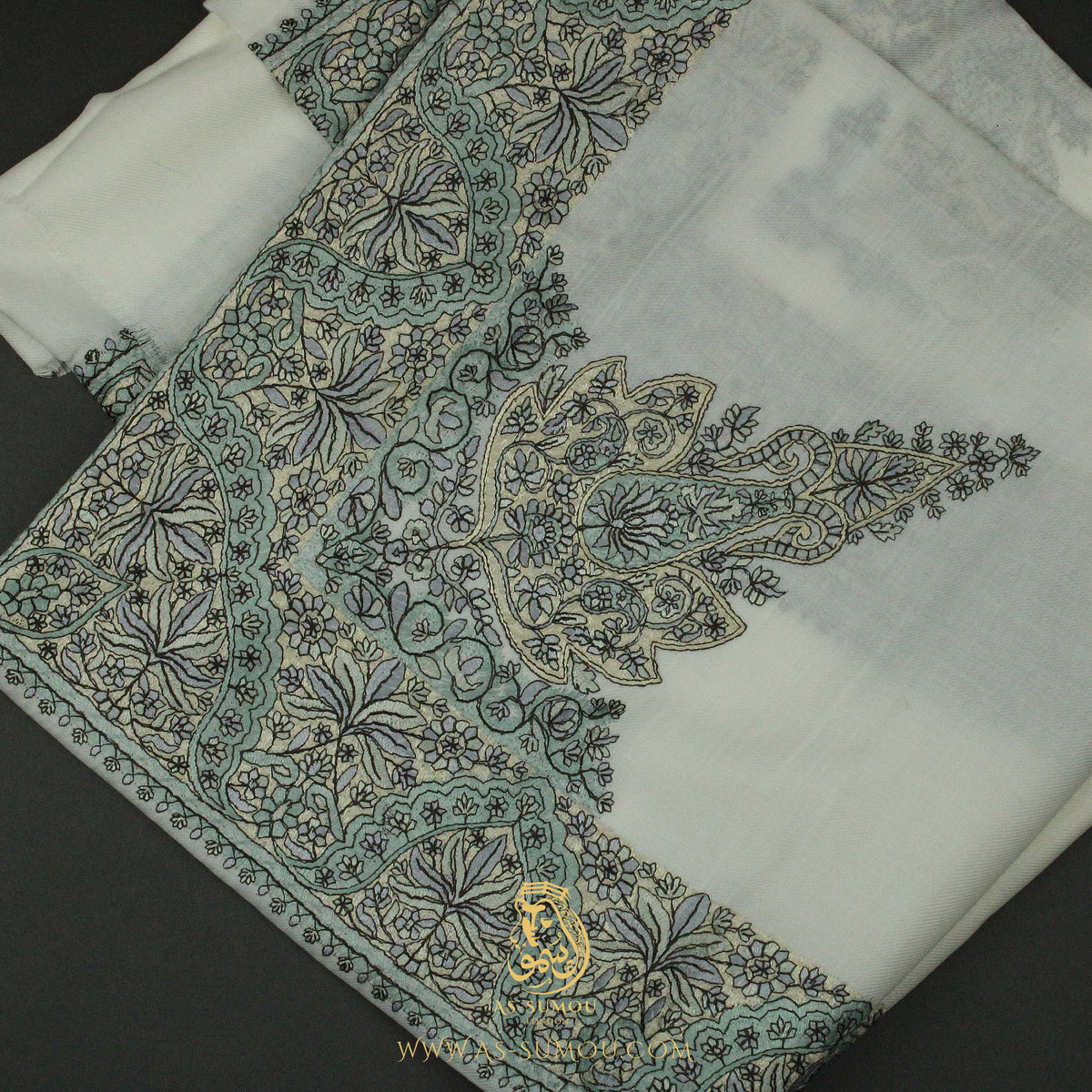 PREMIUM WHITE AUTHENTIC OMANI MASSAR SCARF OM108