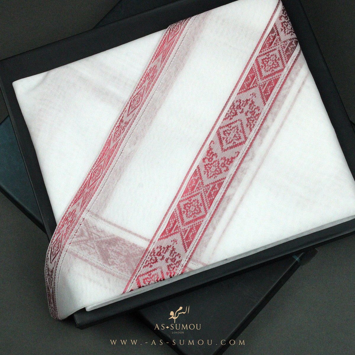 Designer Ghutra White & Red Emirati Ghutra Scarf – Signature Trim | As-Sumou London ...