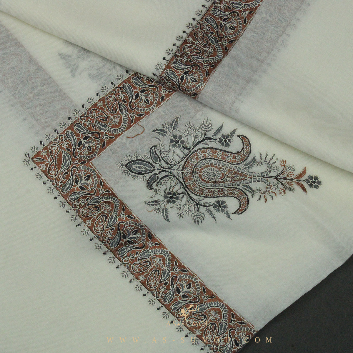 PREMIUM WHITE AUTHENTIC YEMENI SHEMAGH SCARF WH126