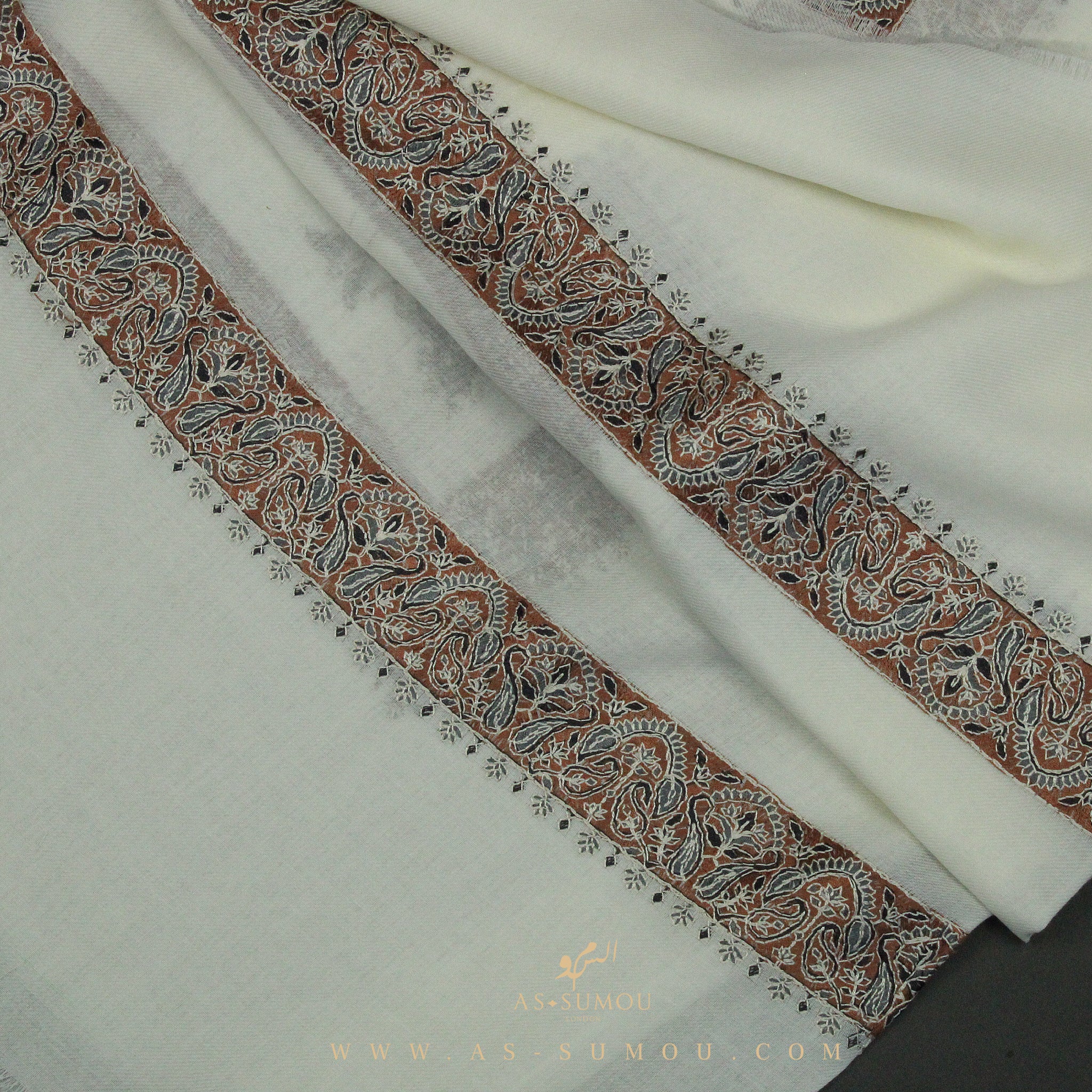 PREMIUM WHITE AUTHENTIC YEMENI SHEMAGH SCARF WH126