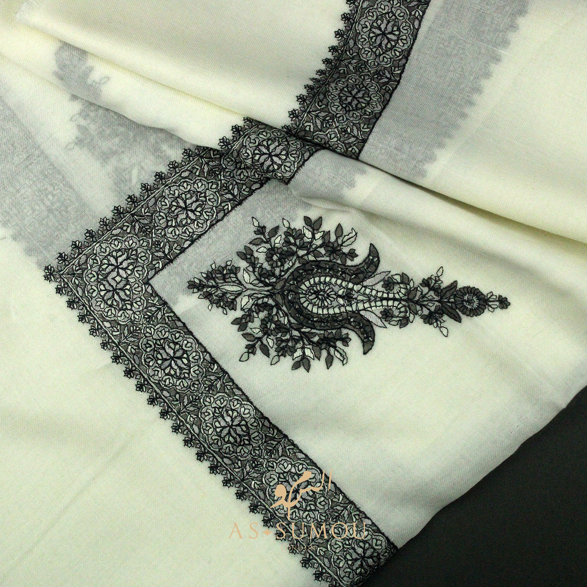 PREMIUM WHITE AUTHENTIC YEMENI SHEMAGH SCARF WH138