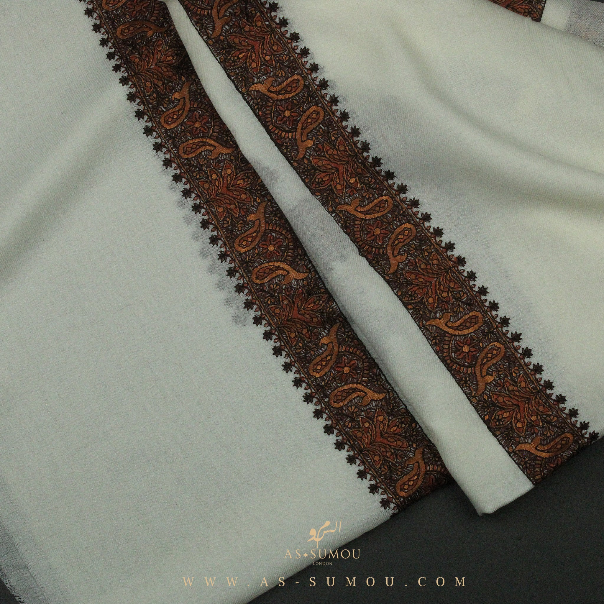 PREMIUM WHITE AUTHENTIC YEMENI SHEMAGH SCARF WH114